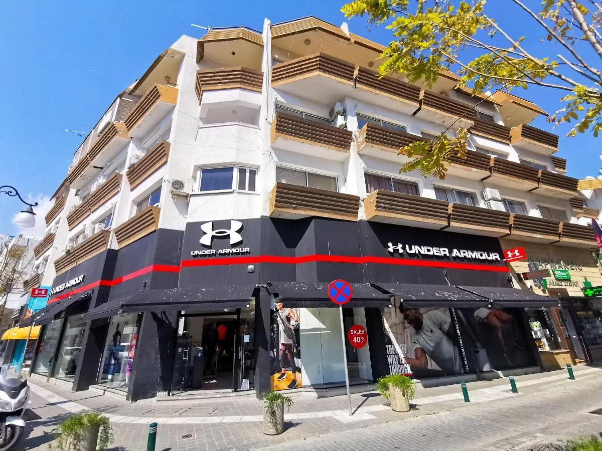 Daze Off Central Apartment, 300M To The Finikoudes Beach Larnaca 0*,  Chipre